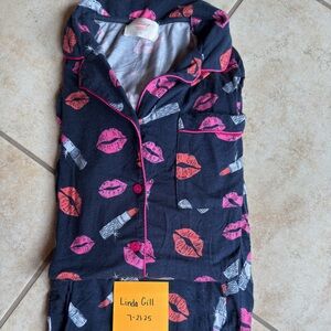 Malloy Ervin In My Sundays Lip Print Pajama Set